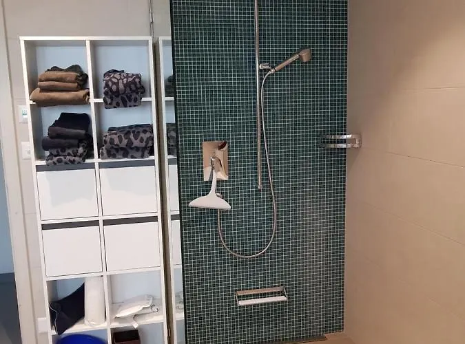 Ahornwohnung, Ruhige Lage, Naehe Bahnhof Und Zentrum Apartamento *