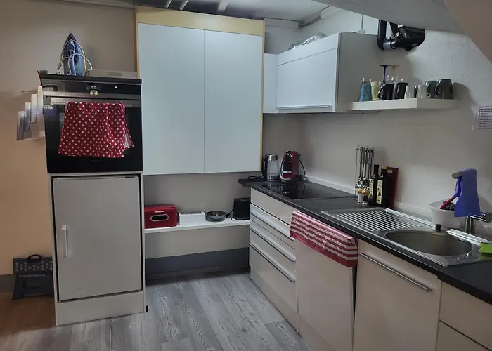 Apartamento Ahornwohnung, Ruhige Lage, Naehe Bahnhof Und Zentrum
