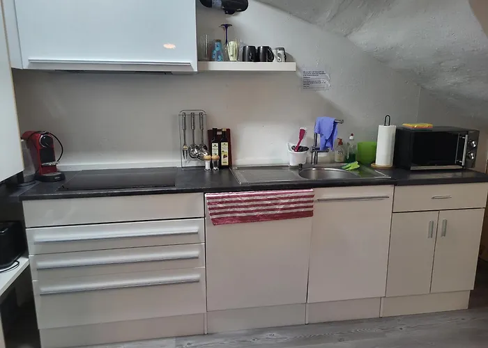 Ahornwohnung, Ruhige Lage, Naehe Bahnhof Und Zentrum * Buchs (St. Gallen)